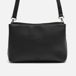 Bolso bandolera con detalles metálicos