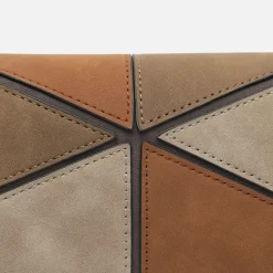 Bolso bandolera con solapa