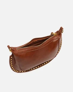 Bolso bandolera pequeño con detalles metálicos