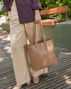 Bolso shopper grande con neceser extraíble