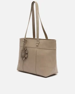Bolso shopper grande con detalle colgante
