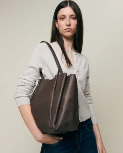 Bolso shopper grande con neceser extraíble