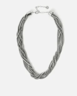 Collar corto