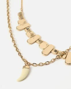 Conjunto de collar largo con colgante
