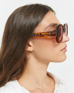 Gafas de sol cuadradas con montura de pasta