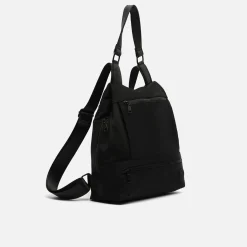 Mochila antirrobo en nylon