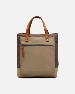 Mochila con asa de mano