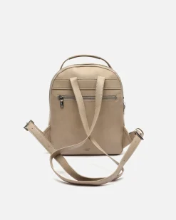 Mochila con detalle colgante