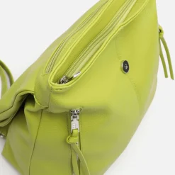 Mochila grande con solapa