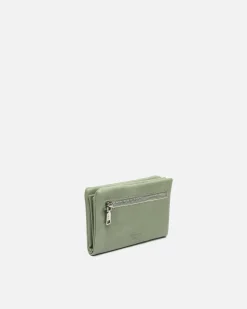 Monedero mediano con detalles metálicos