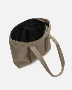 Portaordenador estilo bolso shopper en nylon (15